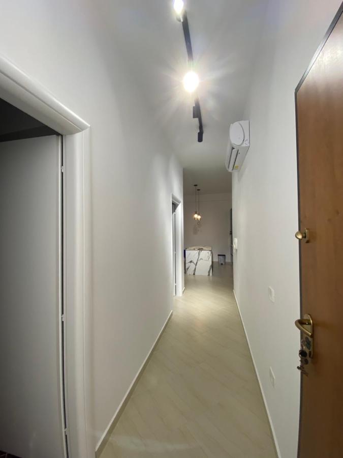 Enid Apartment Vlorë Exterior foto
